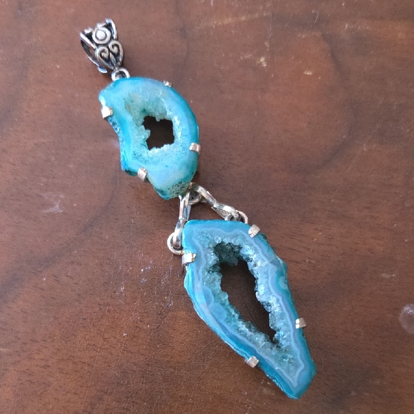 Jewelry - Blue Agate Druzy Pendant